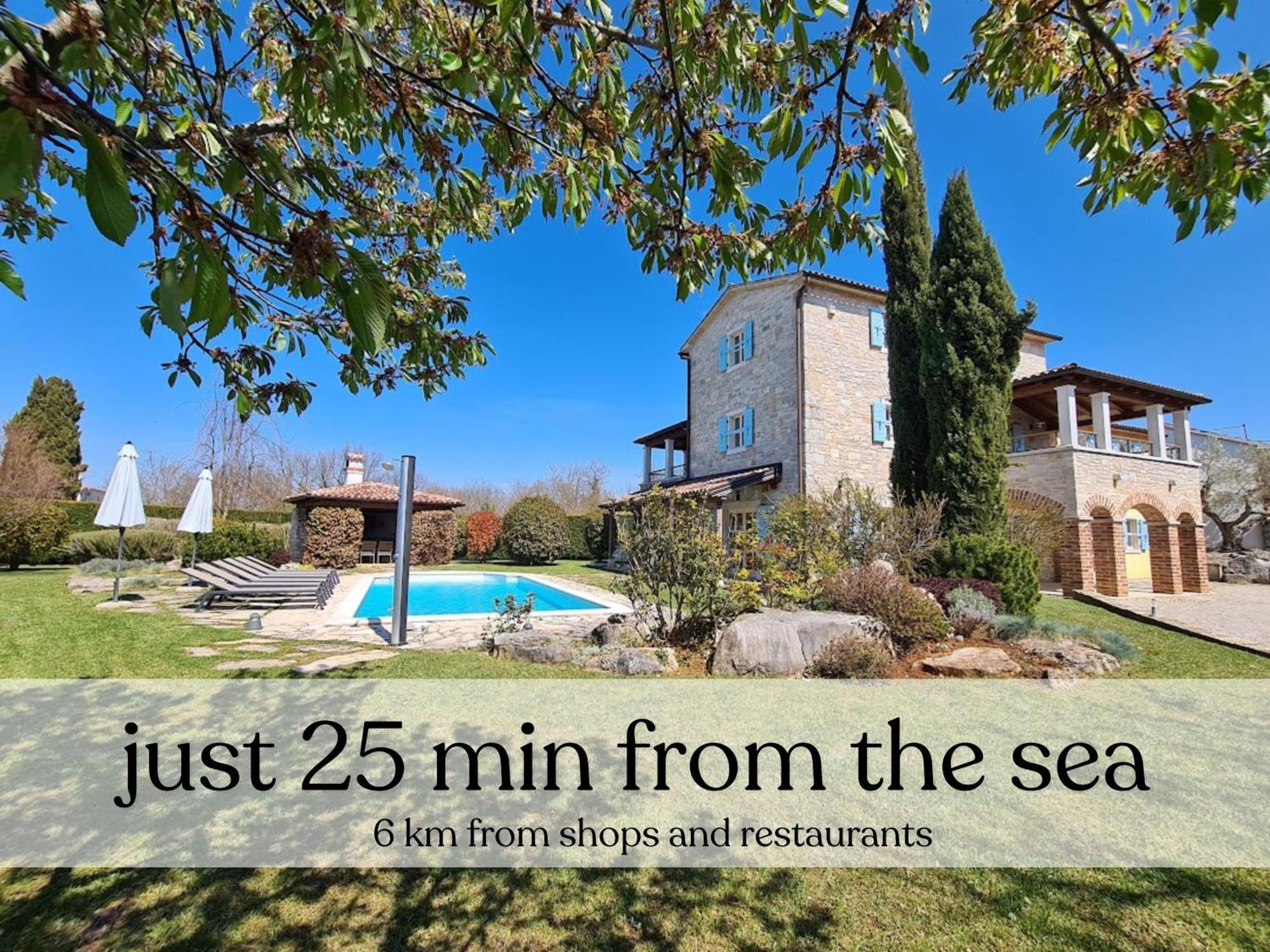 Villa Paolina With Hot Tub Višnjan Extérieur photo